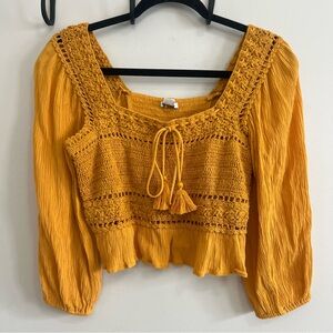 Mustard Crochet Peasant Boho 1/4 Sleeve Top Bohemian Fringe Tassels Spring